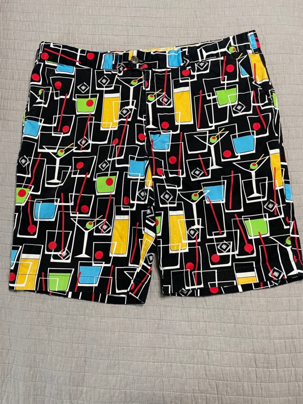 Loudmouth Martini Cocktail Print Golf Shorts Men’s Size 40 Golf Colorful Casual